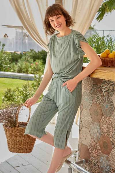 BERRAK 9042 BAYAN KAPRİ PİJAMA TAKIMI